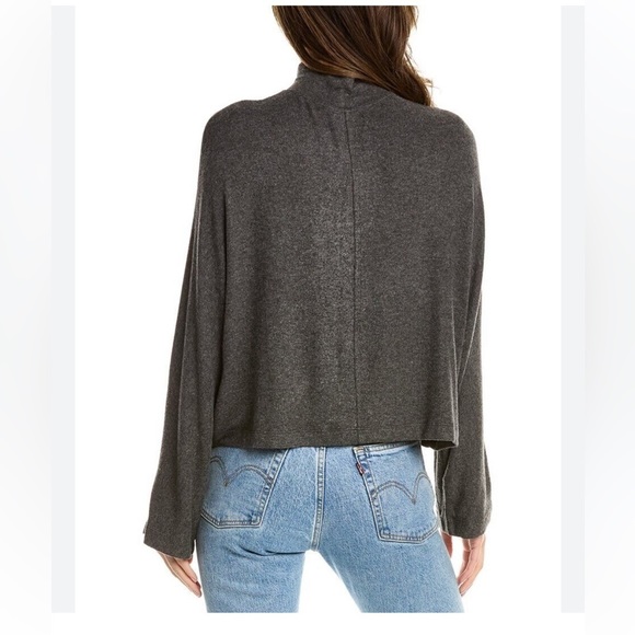 Velvet by Graham & Spencer- Karter Top- Grey Size S - Picture 7 of 7